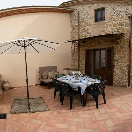 Podere Casenove Farm stay Citerna