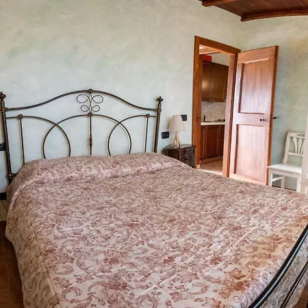 Farm stay Podere Casenove *