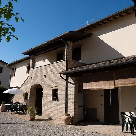 Farm stay Podere Casenove *